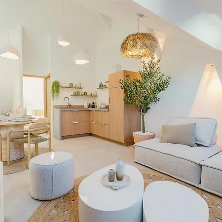 Maison Soleil Levant דירה
